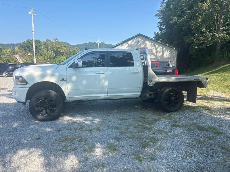 RAM 2500 Laramie 4x4 Crew Cab 6'4" Box 2018