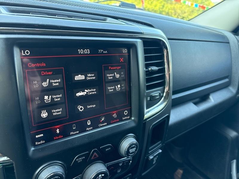 RAM 2500 Laramie 4x4 Crew Cab 6'4" Box 2018