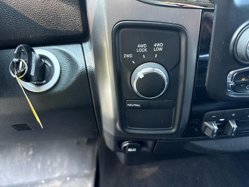 RAM 2500 Laramie 4x4 Crew Cab 6'4" Box 2018