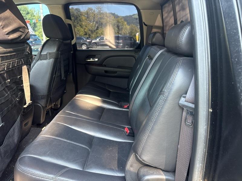 Chevrolet Silverado 2500HD 4WD Crew Cab 153" LTZ 2009