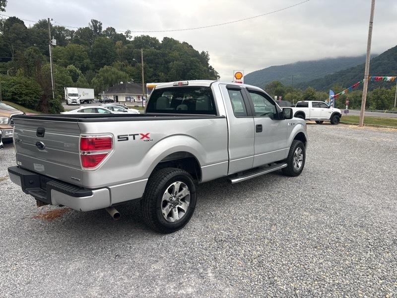 Ford F-150 4WD SuperCab 145" STX 2013