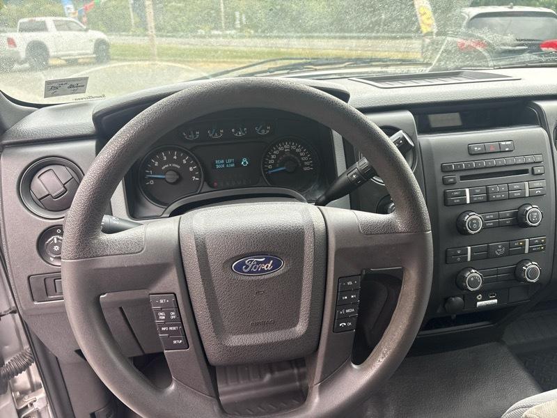 Ford F-150 4WD SuperCab 145" STX 2013