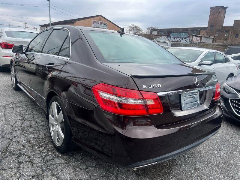 Mercedes-Benz E-Class E350 4MATIC Sedan 2012