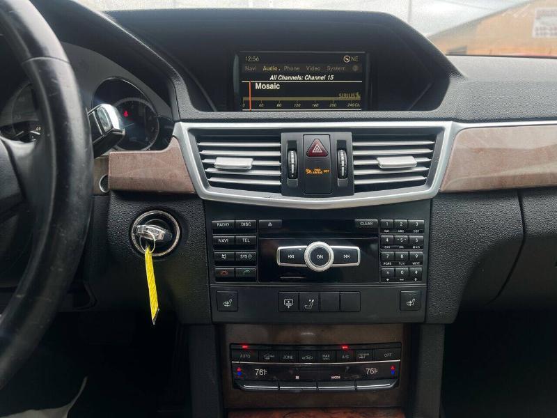 Mercedes-Benz E-Class E350 4MATIC Sedan 2012