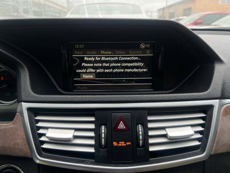 Mercedes-Benz E-Class E350 4MATIC Sedan 2012
