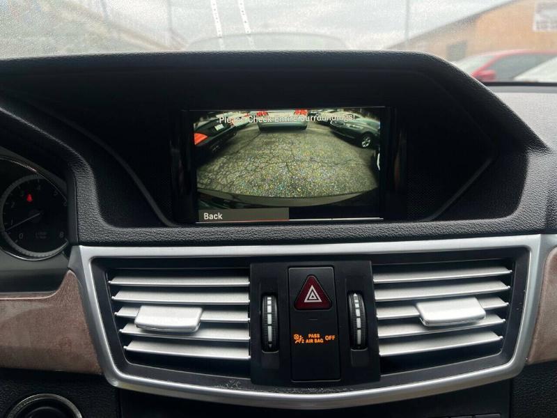 Mercedes-Benz E-Class E350 4MATIC Sedan 2012