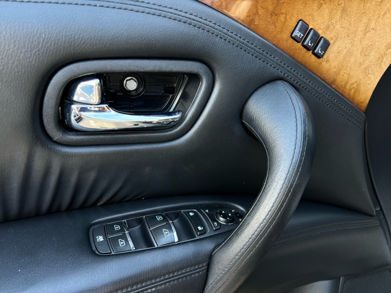 Infiniti QX56 2WD 2013 Infiniti QX56 2WD 2013