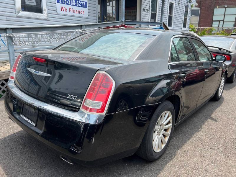 Chrysler 300 RWD 2013
