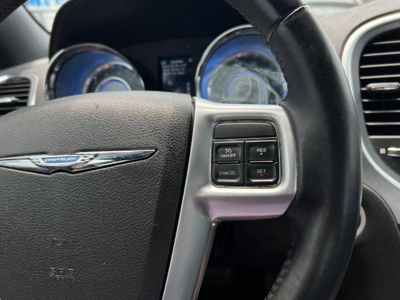 Chrysler 300 RWD 2013