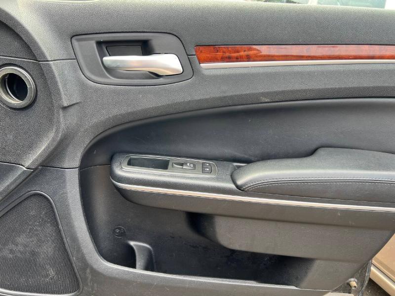 Chrysler 300 RWD 2013