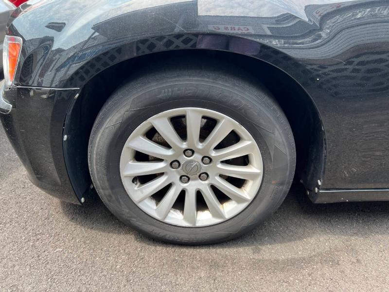 Chrysler 300 RWD 2013