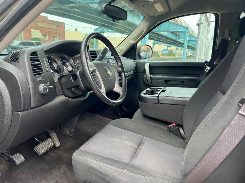 Chevrolet Silverado 1500 LT Crew Cab 4WD 2013