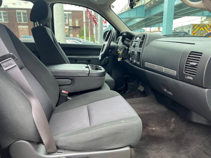 Chevrolet Silverado 1500 LT Crew Cab 4WD 2013