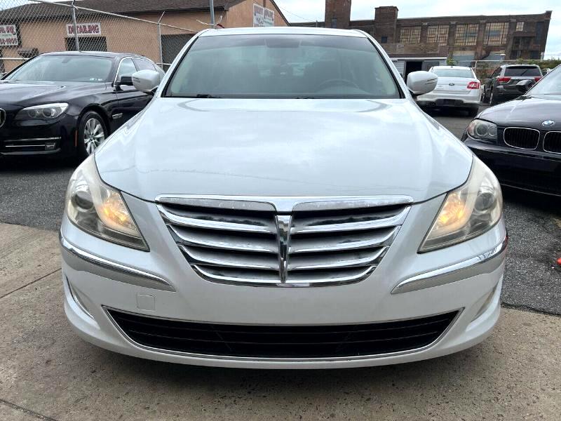 Hyundai Genesis 3.8L 2013