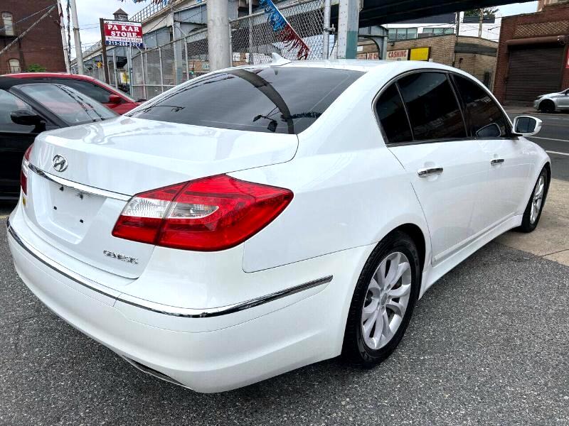 Hyundai Genesis 3.8L 2013