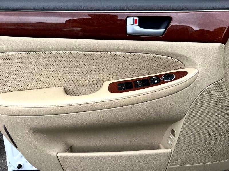 Hyundai Genesis 3.8L 2013