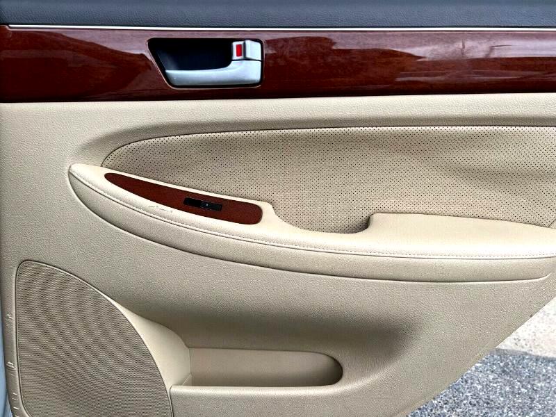 Hyundai Genesis 3.8L 2013