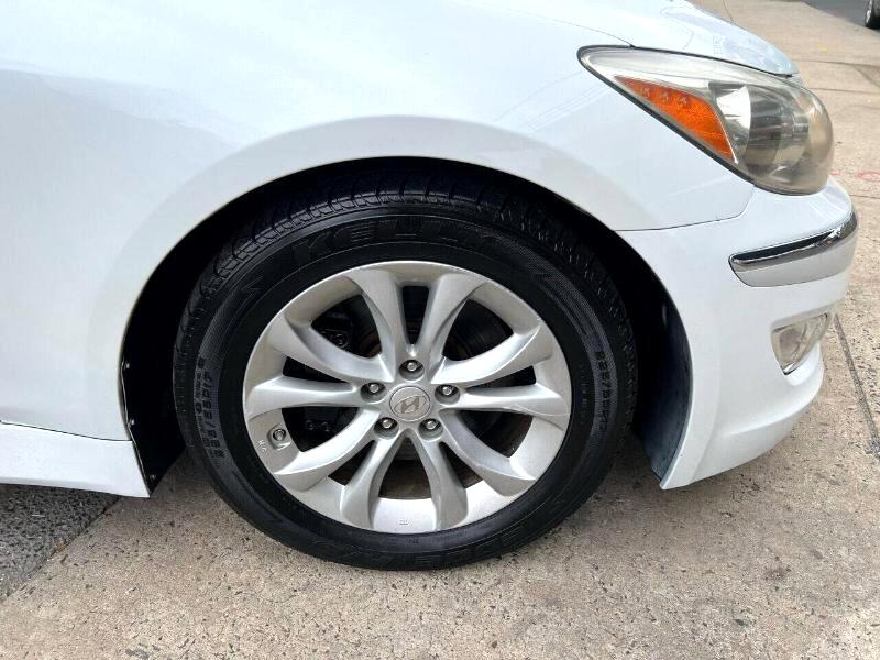 Hyundai Genesis 3.8L 2013
