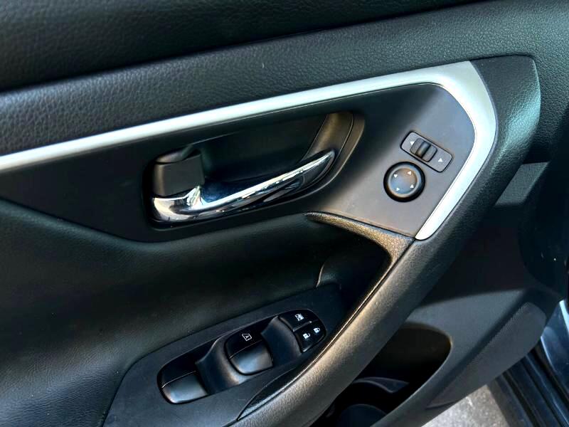 Nissan Altima 2.5 SV 2018