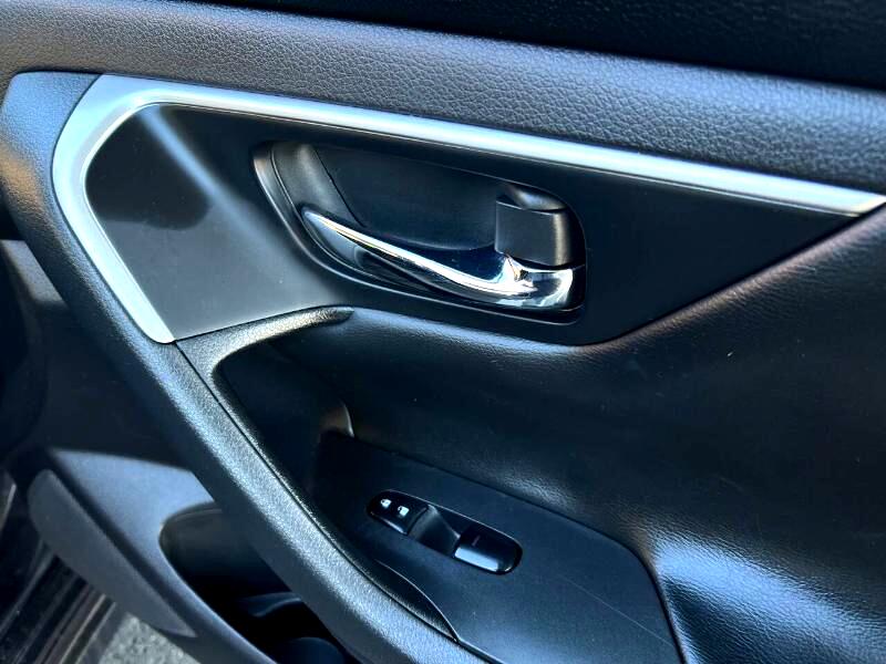 Nissan Altima 2.5 SV 2018