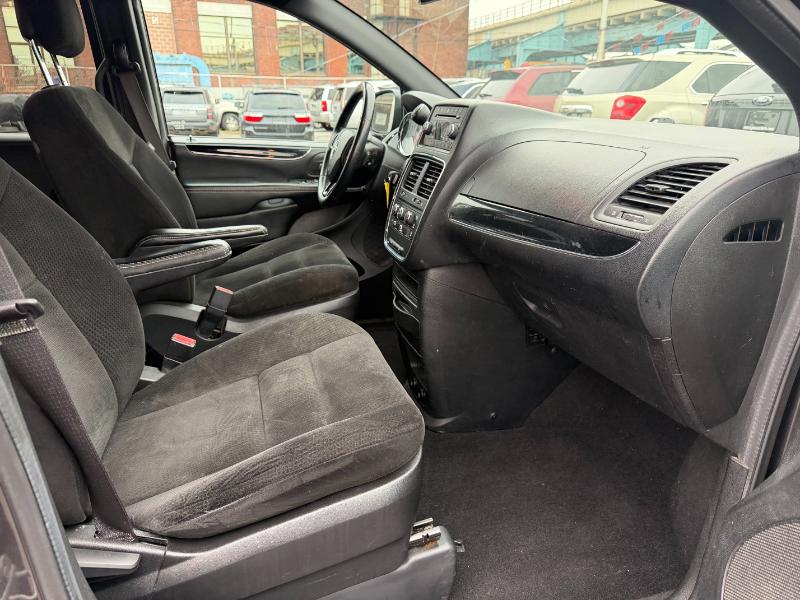 Dodge Grand Caravan SE 2015