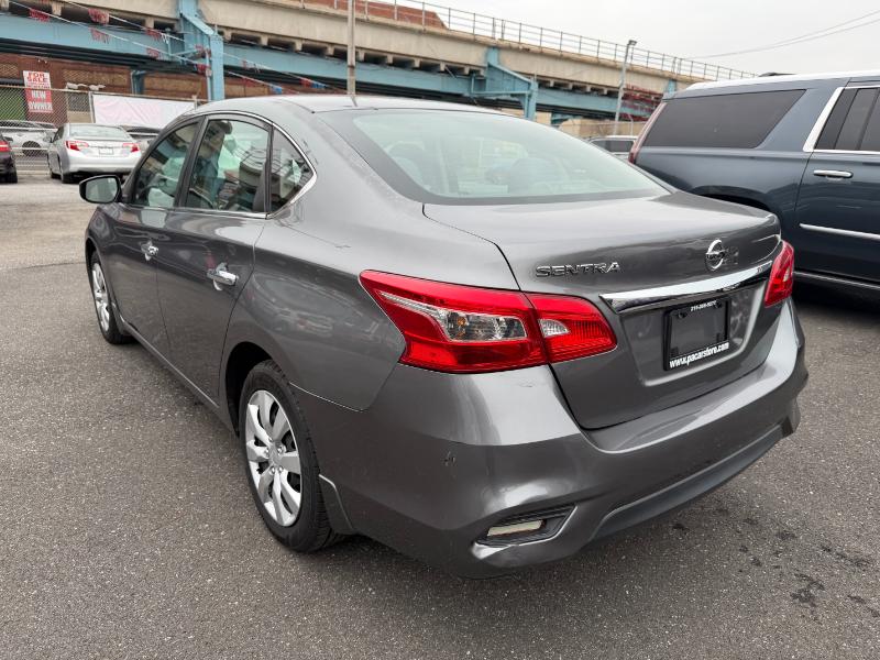 Nissan Sentra S CVT 2019