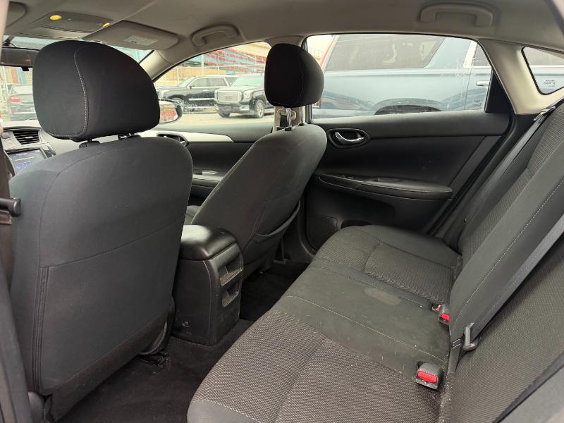 Nissan Sentra S CVT 2019