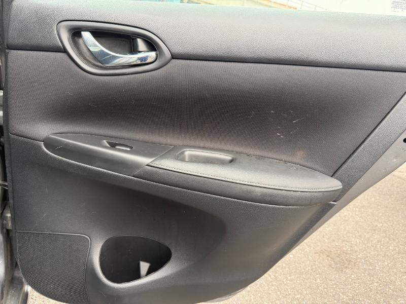 Nissan Sentra S CVT 2019