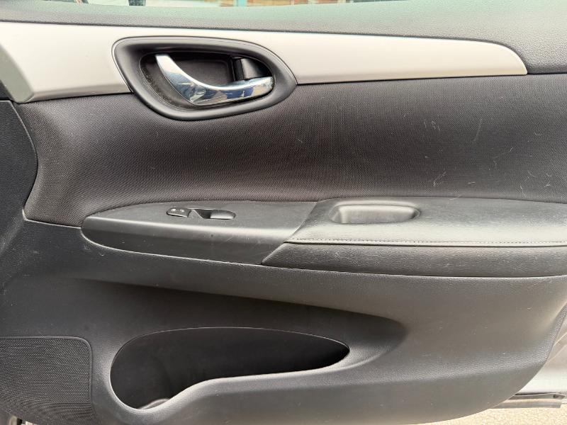 Nissan Sentra S CVT 2019