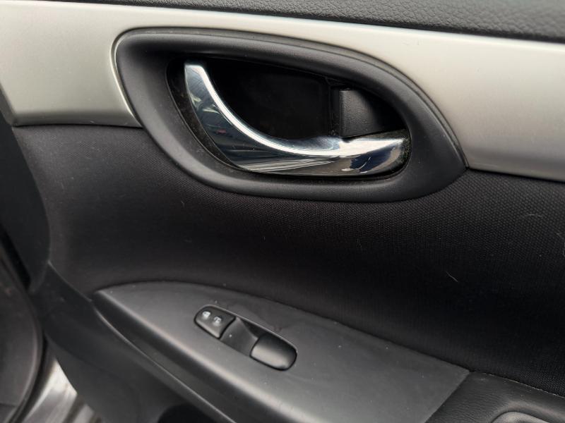 Nissan Sentra S CVT 2019