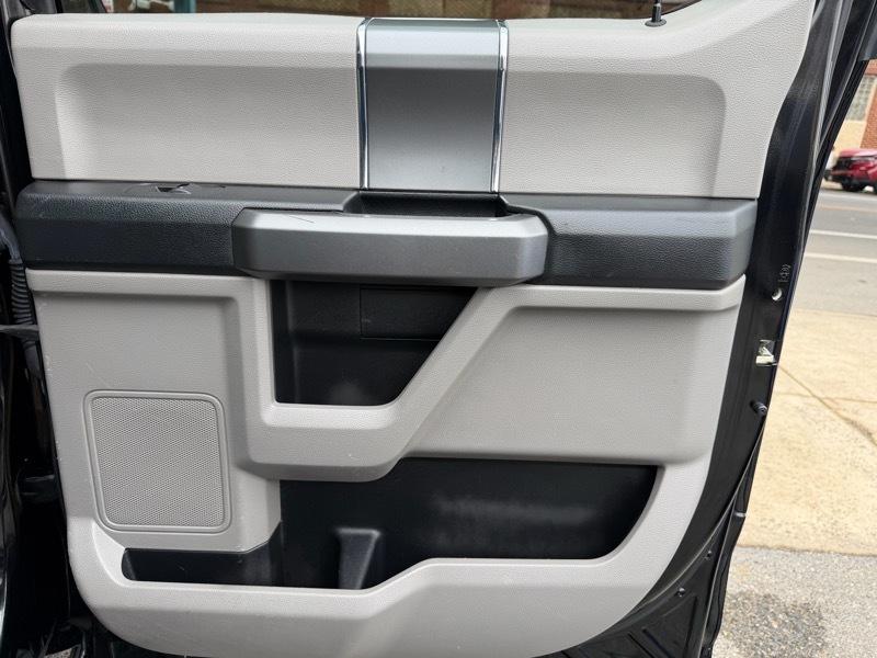 Ford F-150 XLT SuperCrew 6.5-ft. Bed 2WD 2017