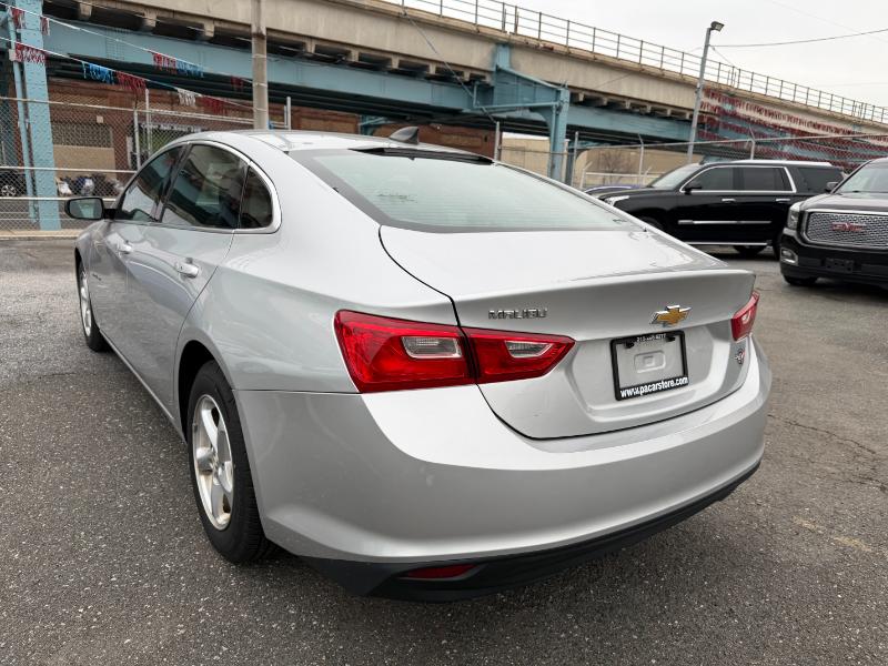 Chevrolet Malibu LS 2018