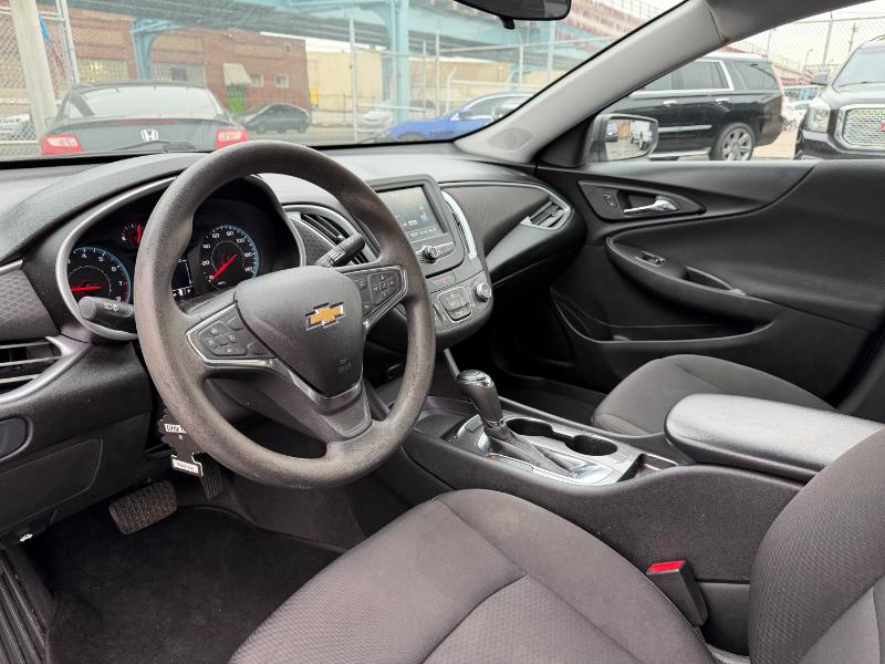 Chevrolet Malibu LS 2018