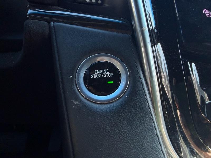 Cadillac Escalade ESV Platinum 4WD 2018