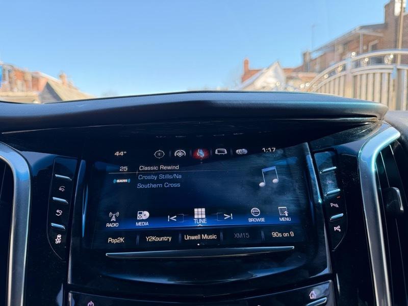 Cadillac Escalade ESV Platinum 4WD 2018