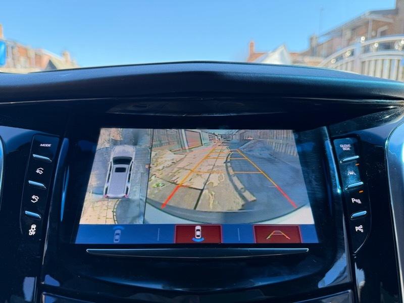 Cadillac Escalade ESV Platinum 4WD 2018