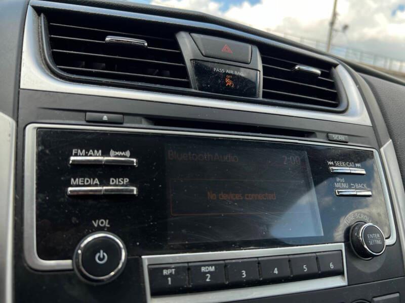 Nissan Altima 2.5 SL Sedan 2018