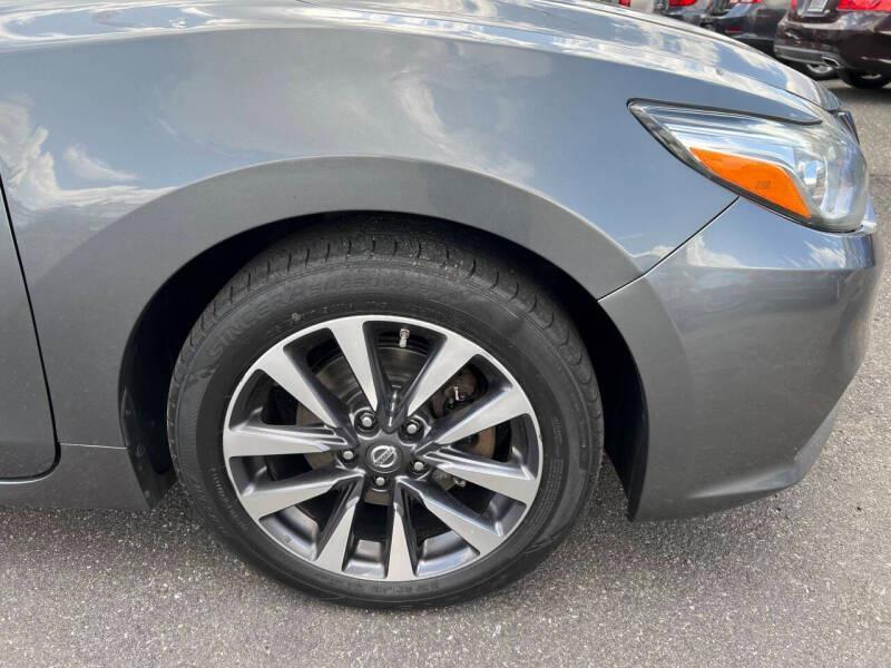 Nissan Altima 2.5 SL Sedan 2018