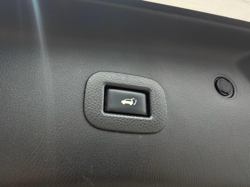 Nissan Armada SL 2WD 2019