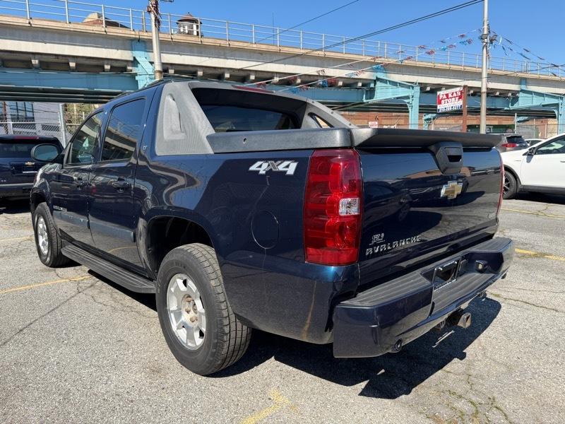Chevrolet Avalanche LT 4WD 2007