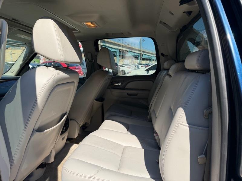 Chevrolet Avalanche LT 4WD 2007