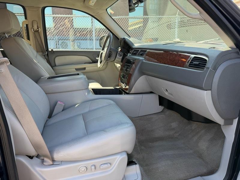 Chevrolet Avalanche LT 4WD 2007