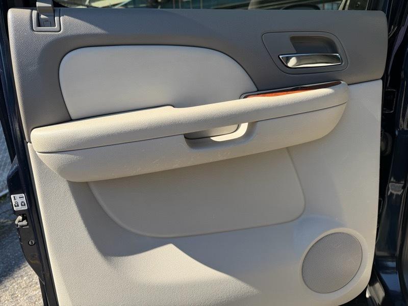 Chevrolet Avalanche LT 4WD 2007