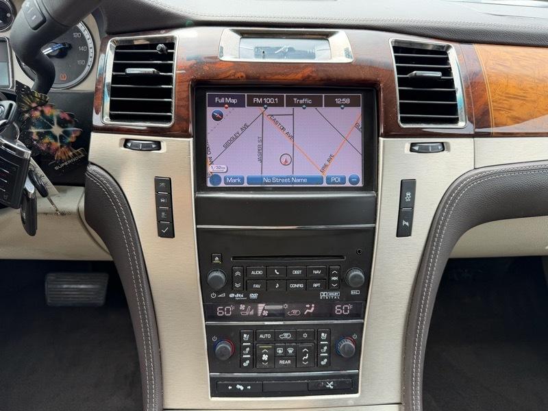 Cadillac Escalade ESV AWD Platinum 2013