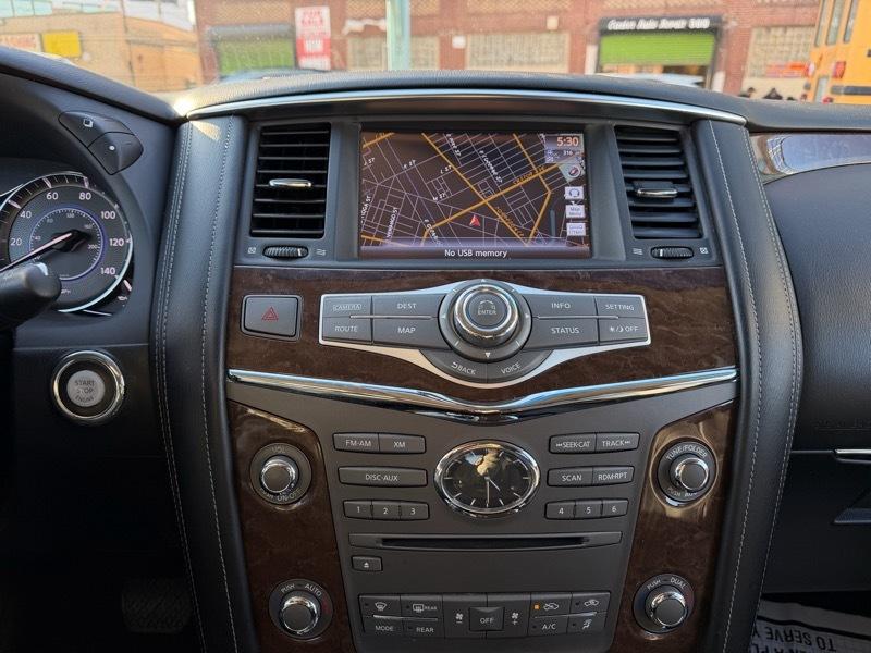 Infiniti QX80 4WD 2017