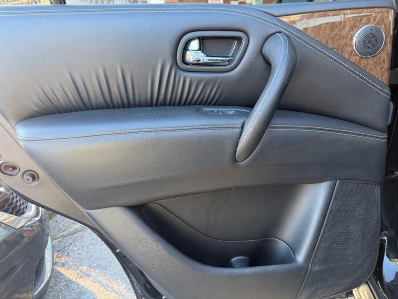 Infiniti QX80 4WD 2017