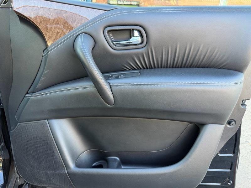 Infiniti QX80 4WD 2017