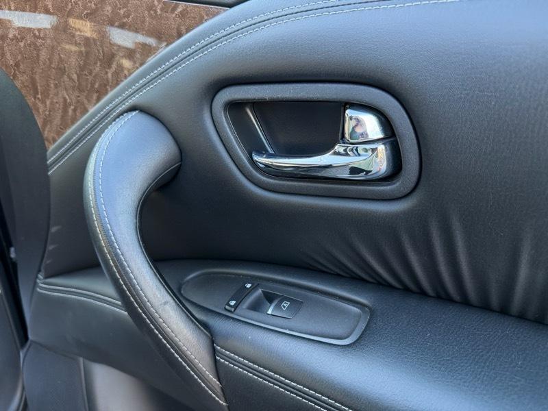 Infiniti QX80 4WD 2017