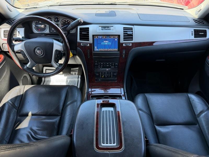 Cadillac Escalade 2WD Luxury 2013