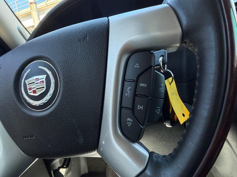 Cadillac Escalade 2WD Luxury 2013